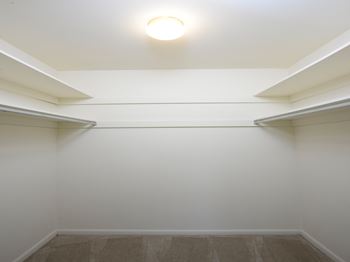 Walk in closet